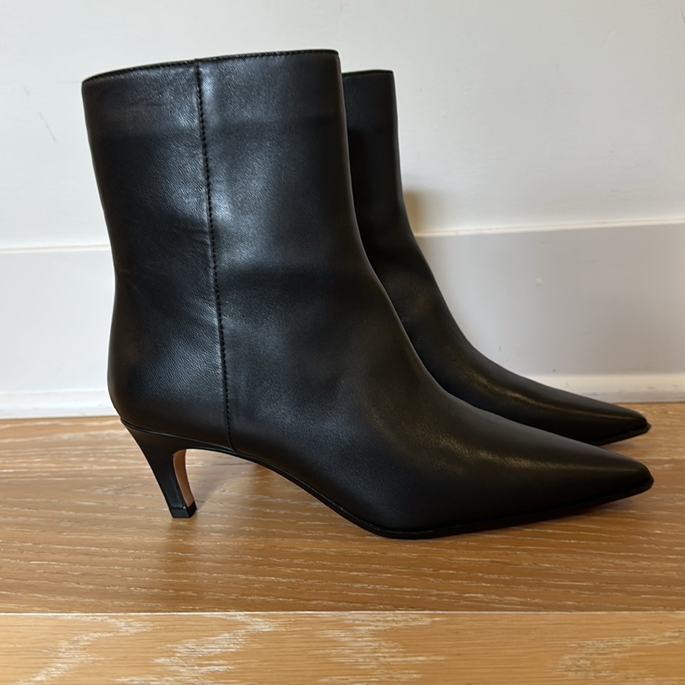 J. Crew Stevie in black leather…NEW without box - Picture 5 of 5